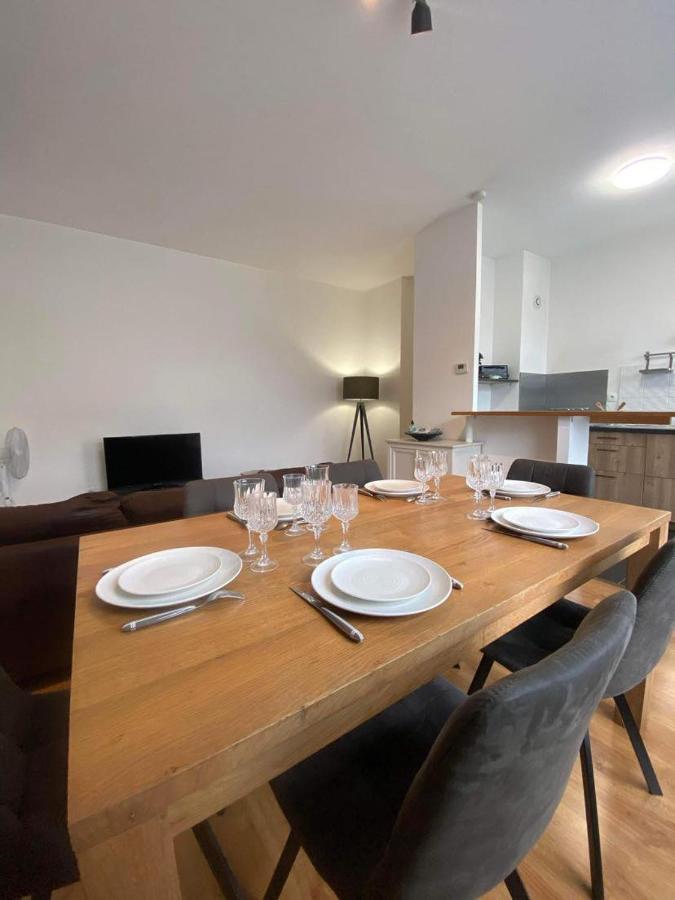 Le Carnot Appartement Avec 2 Chambres Separes Et Parking Privatif Et Securise Аррас Экстерьер фото