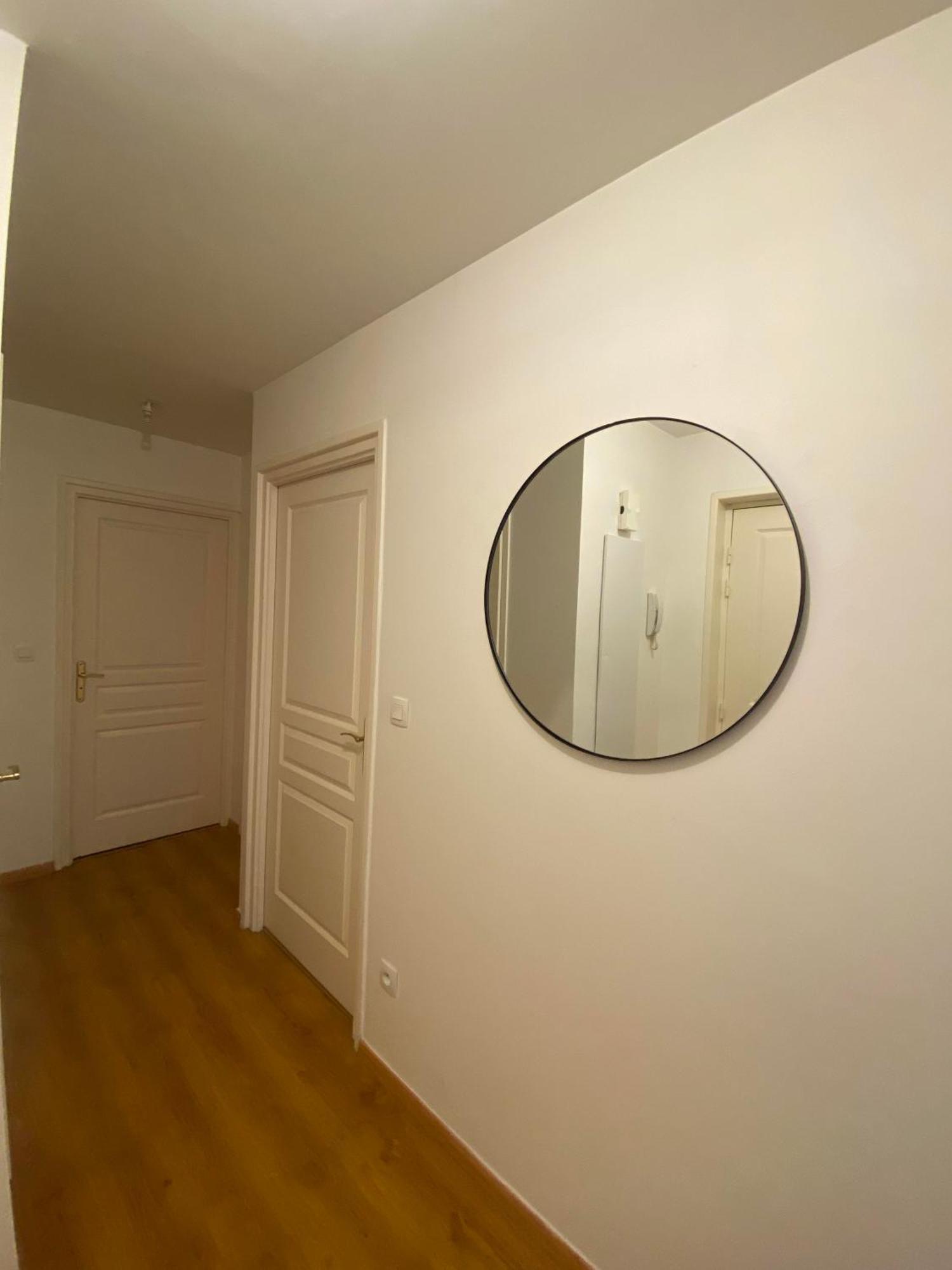 Le Carnot Appartement Avec 2 Chambres Separes Et Parking Privatif Et Securise Аррас Экстерьер фото